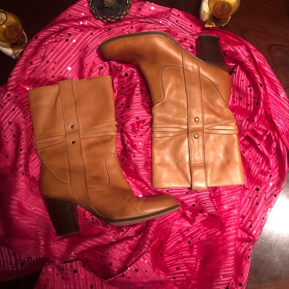 Seychelles, 8.5 Tan Chunky Heel Mid Calf Boot - Picture 4 of 10